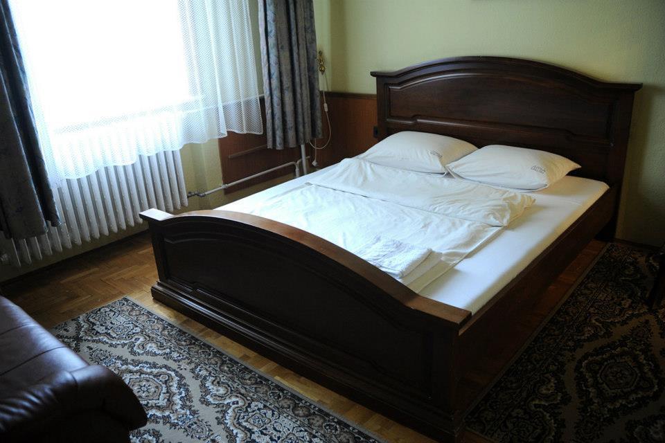 Kastélyszálló Mátészalka Exterior foto